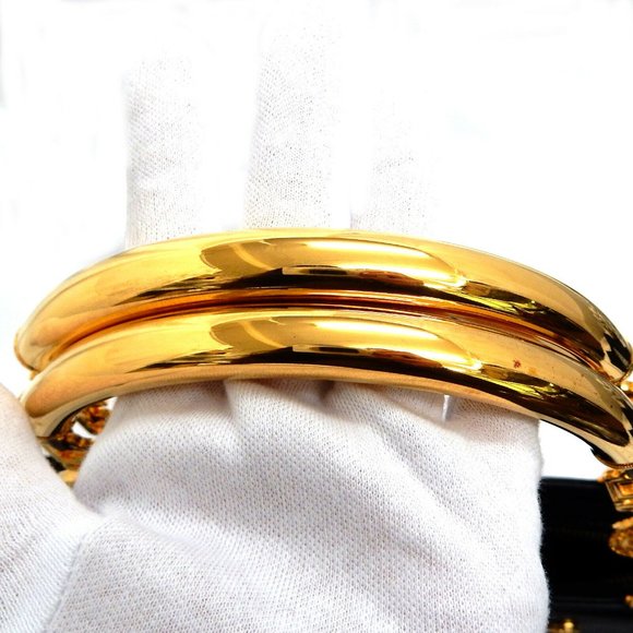 Versace Gold Medusa Leather Hand bag! Stunning! - Picture 8 of 13